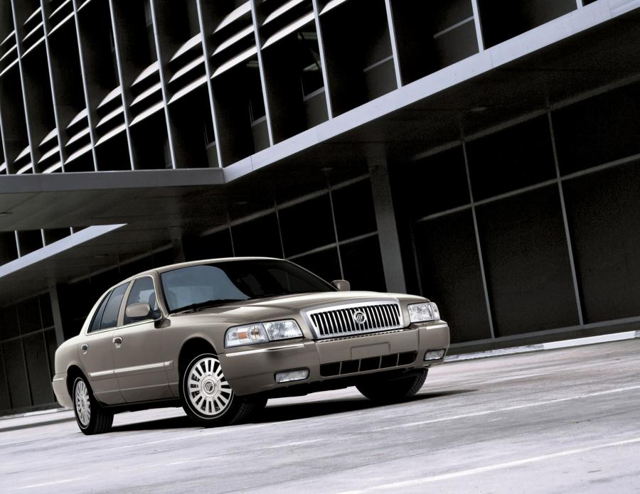  Mercury Grand Marquis 2005 года  (фото 26 из 30)